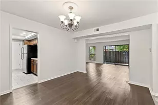 6851 Roswell Rd, Sandy Springs, GA 30328 - Photo 8