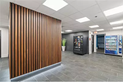620 Peachtree Street NE #911, Atlanta, GA 30308 - Photo 22