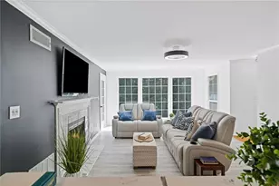 709 Berkeley Woods Dr, Duluth, GA 30096 - Photo 2