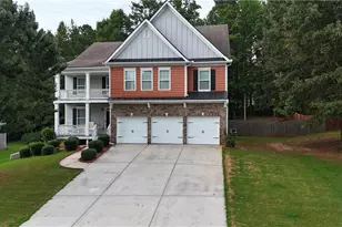 55 Colonial Ct, Senoia, GA 30276 - Photo 1