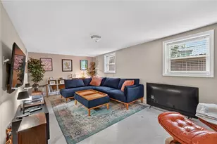 1882 Cambria Ave NW, Atlanta, GA 30318 - Photo 14
