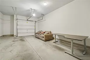 1215 Lavista Circle, Atlanta, GA 30324 - Photo 32