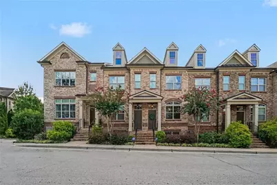 1215 Lavista Circle, Atlanta, GA 30324 - Photo 1