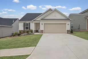 1002 Dirr Dr, Griffin, GA 30223 - Photo 2
