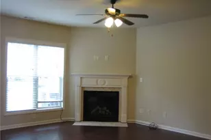 5930 Vista Brook Dr, Suwanee, GA 30024 - Photo 2