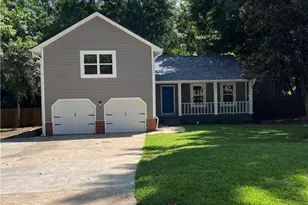 204 Groveland Dr, Peachtree City, GA 30269 - Photo 2
