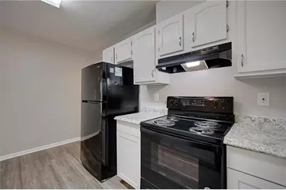 6934 Cottonwood Trail, Riverdale, GA 30296 - Photo 30