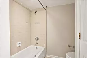 1101 Garden Ct, Sandy Springs, GA 30328 - Photo 14