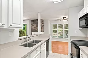 1101 Garden Ct, Sandy Springs, GA 30328 - Photo 6
