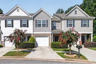 4765 Beacon Ridge Lane, Flowery Branch, GA 30542 - Photo 2