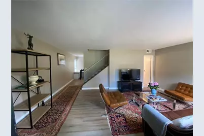 290 Lakemoore Drive NE #B, Atlanta, GA 30342 - Photo 2
