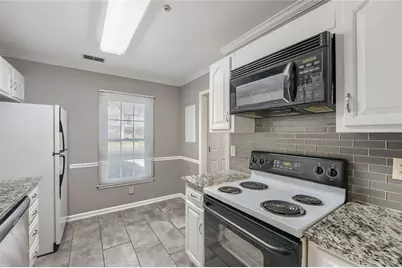 594 Harcourt Place SE, Marietta, GA 30067 - Photo 10