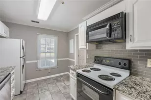 594 Harcourt Pl SE, Marietta, GA 30067 - Photo 10