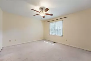 594 Harcourt Pl SE, Marietta, GA 30067 - Photo 14