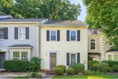 594 Harcourt Place SE, Marietta, GA 30067 - Photo 1