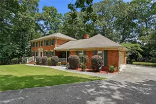5027 Castlewood Dr SW, Lilburn, GA 30047 - Photo 2