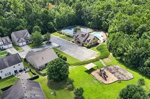 2345 Valley Mill Dr, Buford, GA 30519 - Photo 8