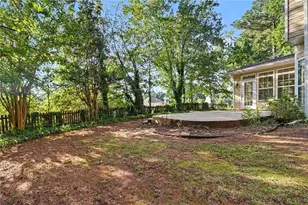 2042 Fox Hound Way, Lawrenceville, GA 30043 - Photo 18