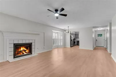 5097 Village Green Way, Alpharetta, GA 30009 - Photo 14