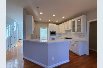 425 Arbor Creek Overlook, Roswell, GA 30076 - Photo 10