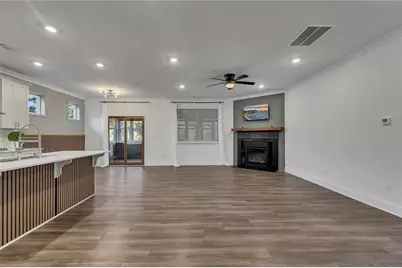 196 Hickory Bluffs Parkway, Canton, GA 30114 - Photo 10