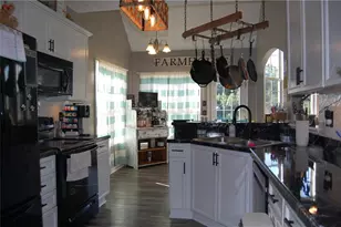 1129 Jefferson Walk Cir, Jefferson, GA 30549 - Photo 12