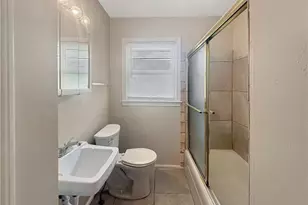 514 Clover Dr, Buford, GA 30518 - Photo 10