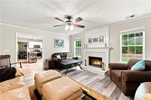 1593 Woodmore Dr SW, Marietta, GA 30008 - Photo 14