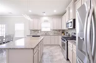 2601 Glenbrook Ln, Conyers, GA 30012 - Photo 10