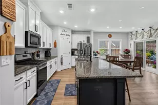 3625 Summerpoint Crossing, Cumming, GA 30028 - Photo 10