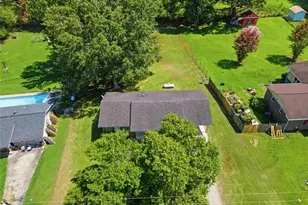 772 Compton Rd, Silver Creek, GA 30173 - Photo 2