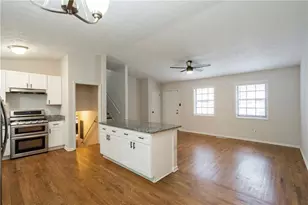 2423 Falcon Ct, Lawrenceville, GA 30043 - Photo 10
