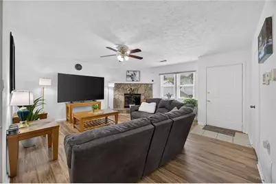 1019 Park West Lane, Stone Mountain, GA 30088 - Photo 6