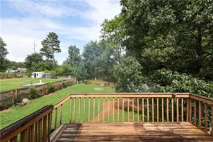 75 Woodland Ridge Cir, Covington, GA 30016 - Photo 16