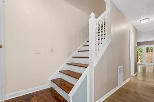 574 Northridge Crossing Dr, Sandy Springs, GA 30350 - Photo 6