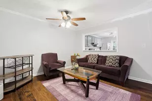 1402 N Crossing Dr NE, Atlanta, GA 30329 - Photo 6