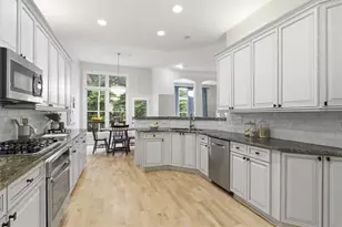 1425 Montclair Ct SE, Smyrna, GA 30080 - Photo 2