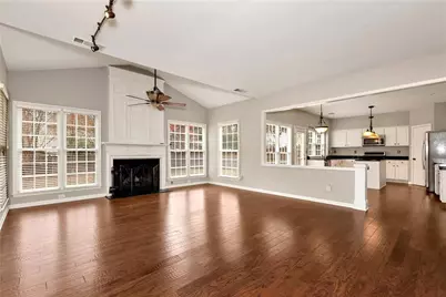 7530 Newstead Drive, Cumming, GA 30041 - Photo 8