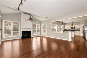 7530 Newstead Dr, Cumming, GA 30041 - Photo 8