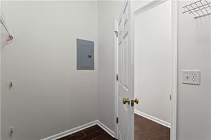 965 Dogwood Park Dr, Lawrenceville, GA 30046 - Photo 34