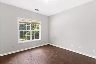 965 Dogwood Park Dr, Lawrenceville, GA 30046 - Photo 18