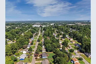 195 Kingsport Drive, Lawrenceville, GA 30046 - Photo 8