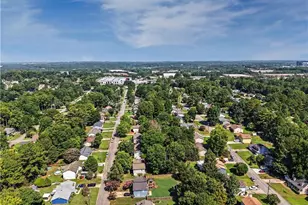 195 Kingsport Dr, Lawrenceville, GA 30046 - Photo 8