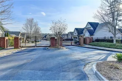 4001 Sovereign Drive, Buford, GA 30519 - Photo 6