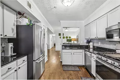 3940 Riverlook Parkway SE #101, Marietta, GA 30067 - Photo 6