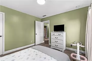 541 Greenridge Ln, Loganville, GA 30052 - Photo 30