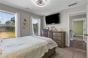 541 Greenridge Ln, Loganville, GA 30052 - Photo 32