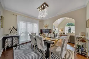 12080 Magnolia Crescent Dr, Roswell, GA 30075 - Photo 14