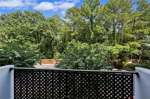 300 Johnson Ferry Rd, Sandy Springs, GA 30328 - Photo 12