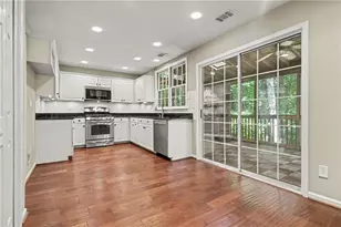 635 Rosedown Way, Johns Creek, GA 30022 - Photo 12